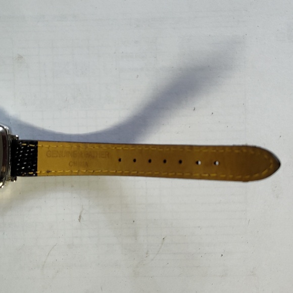 Mickey Mouse Disney watch - Picture 8 of 8